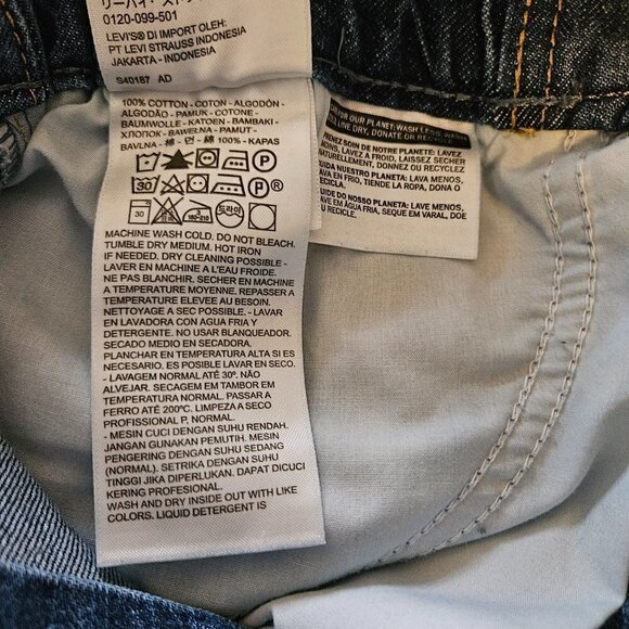 Levi's 80's High Rise Paperbag Taper Jeans - Picture 8 of 8